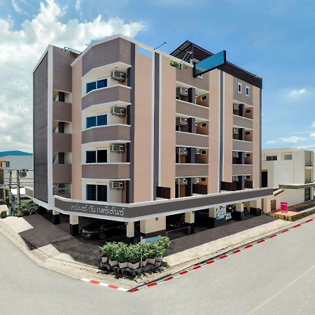 Corner One Residence Hat Yai Luaran gambar
